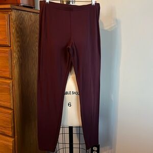 Burgundy full-length leggings